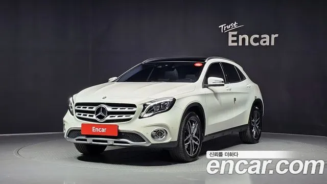 Mercedes-Benz GLA-класс