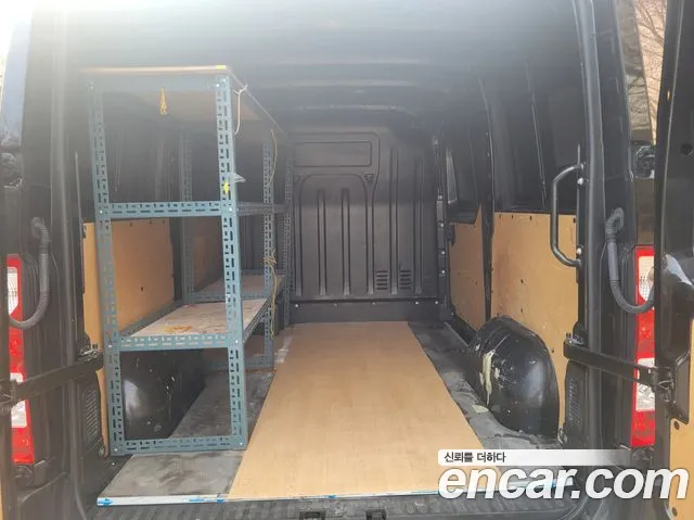 Renault Korea Master — интерьер