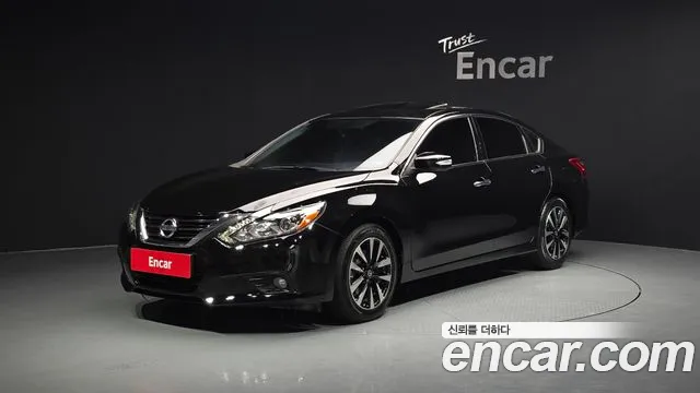 Nissan Altima
