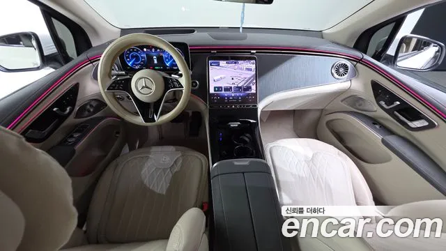 Mercedes-Benz EQS — интерьер