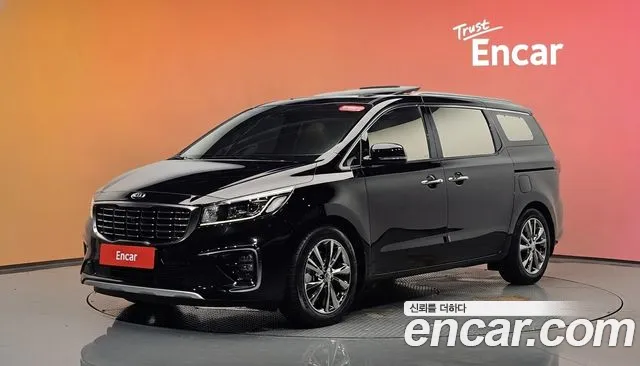 Kia Carnival — экстерьер