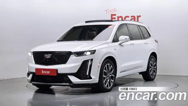Cadillac XT6