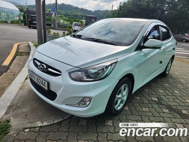 Hyundai Accent
