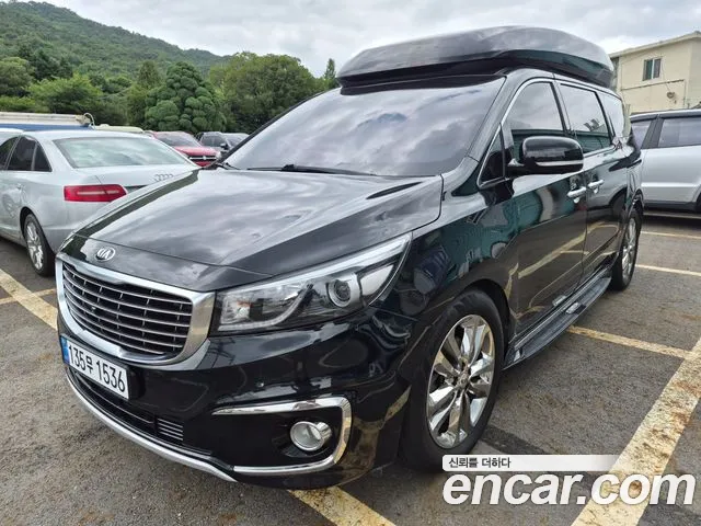 Kia Carnival — экстерьер
