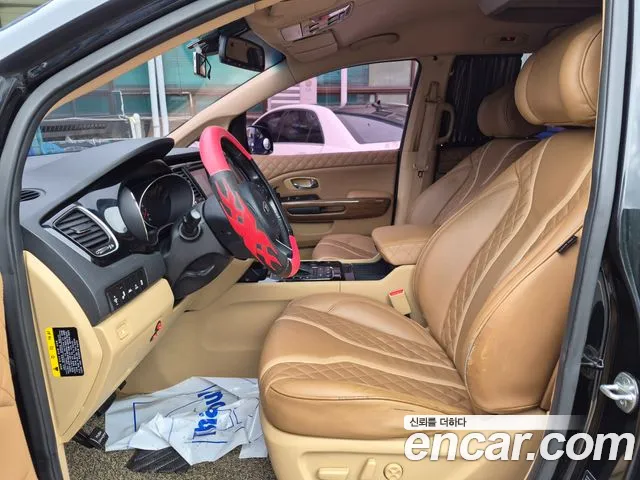 Kia Carnival — интерьер