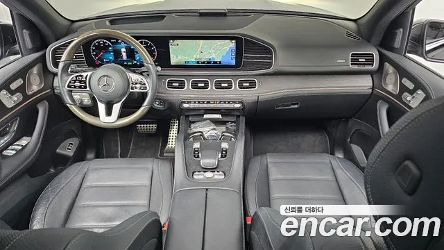 Mercedes-Benz GLS-класс — интерьер
