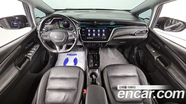 Chevrolet Korea Bolt EV — интерьер