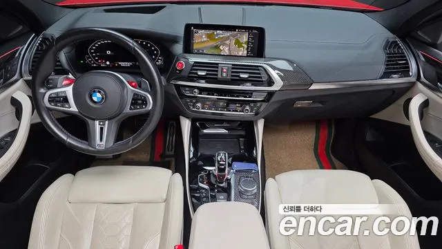 BMW X4M — интерьер