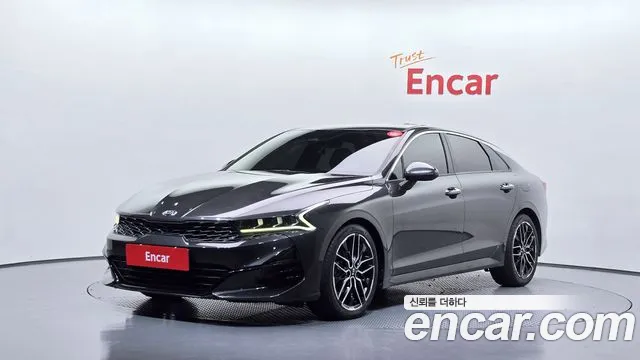 Kia K5 — экстерьер