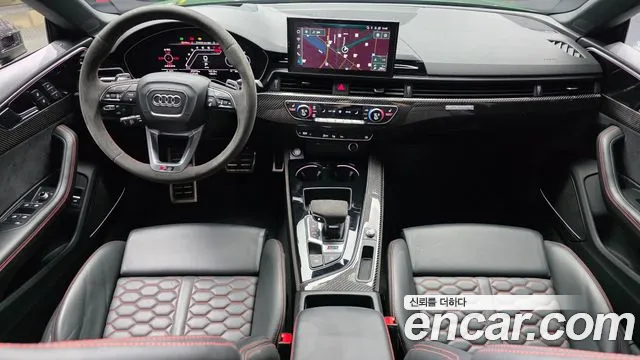Audi RS5 — интерьер