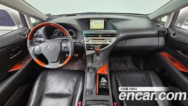 Lexus RX — интерьер