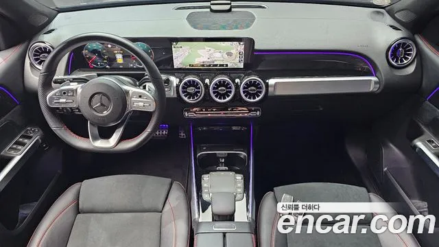 Mercedes-Benz GLB-класс — интерьер