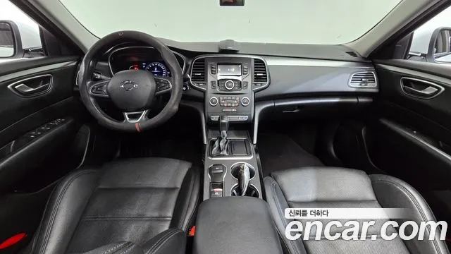 Renault Korea SM6 — интерьер