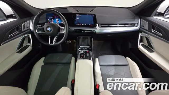 BMW X2 — интерьер