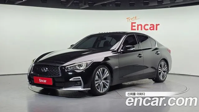 Infiniti Q50