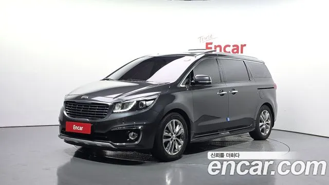 Kia Carnival — экстерьер