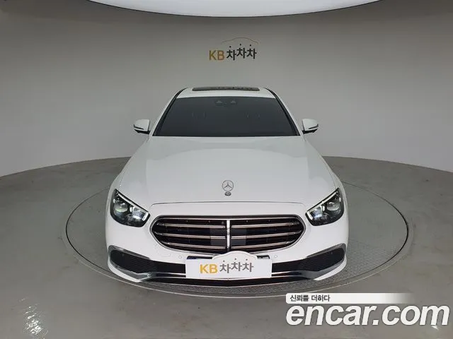 Mercedes-Benz E-класс