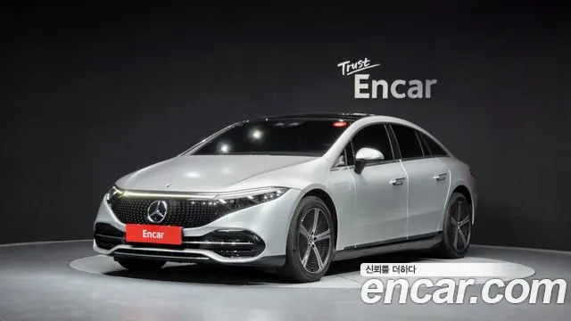 Mercedes-Benz EQS