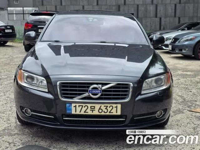 Volvo S80