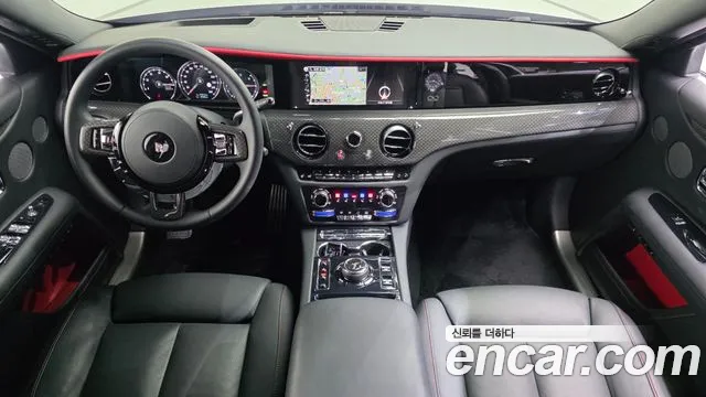 Rolls-Royce Ghost — интерьер