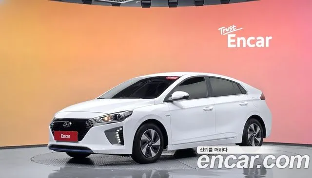 Hyundai Ioniq