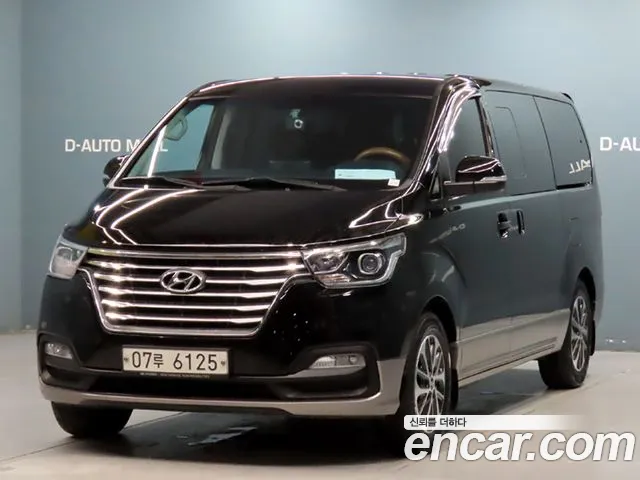 Hyundai Starex
