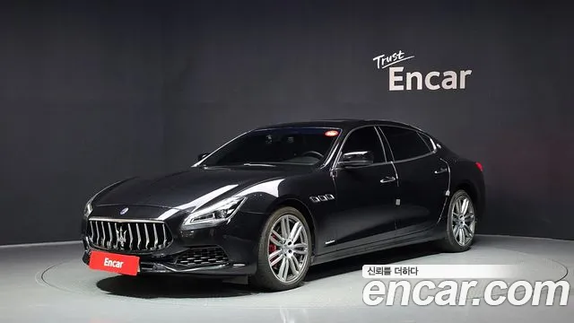 Maserati Quattroporte
