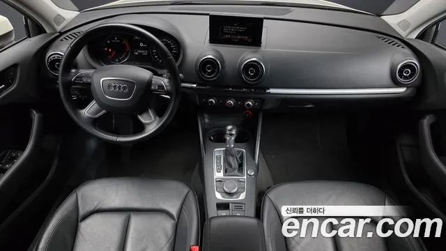 Audi A3 — интерьер
