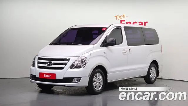 Hyundai Starex