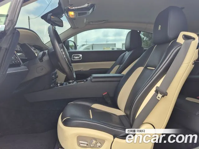 Rolls-Royce Wraith — интерьер