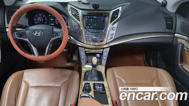 Hyundai i40 — интерьер