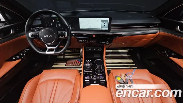 Kia K5 — интерьер