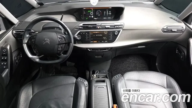 Citroën / DS C4 Picasso — интерьер