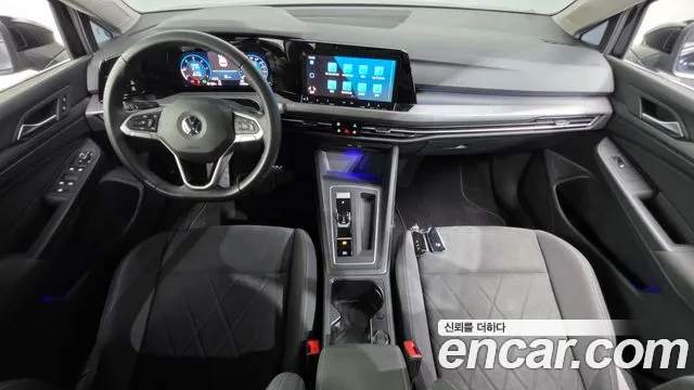 Volkswagen Golf — интерьер