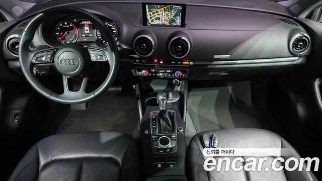 Audi A3 — интерьер