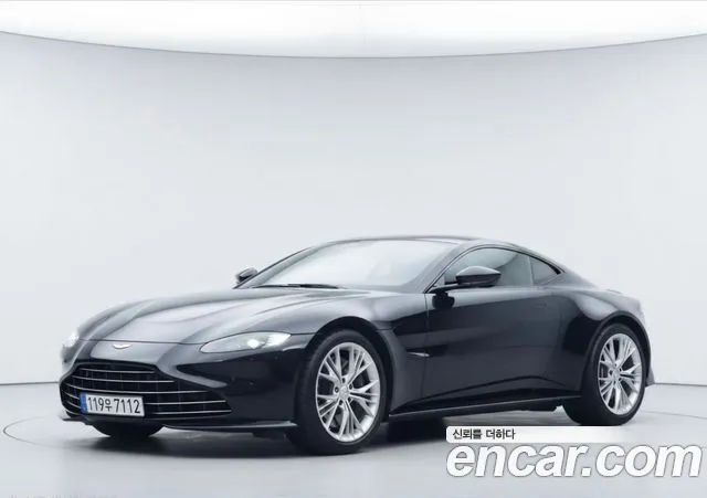 Aston Martin Vantage