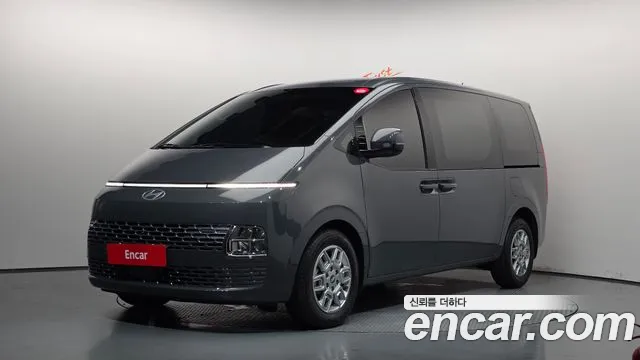 Hyundai Staria