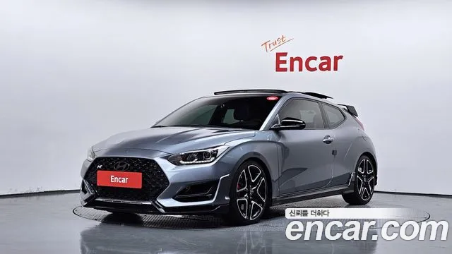 Hyundai Veloster