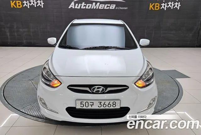 Hyundai Accent
