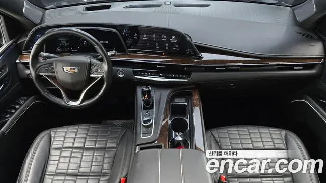Cadillac Escalade — интерьер