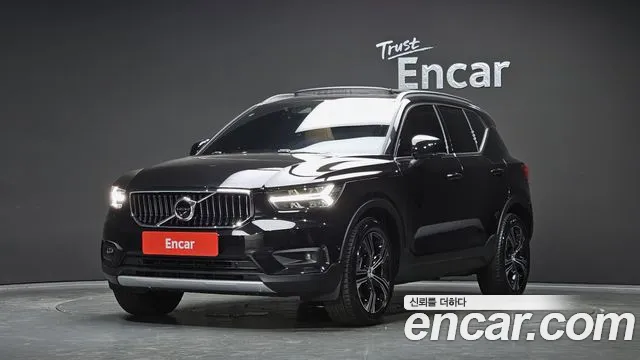Volvo XC40