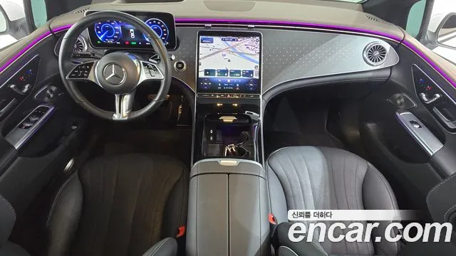 Mercedes-Benz EQE — интерьер