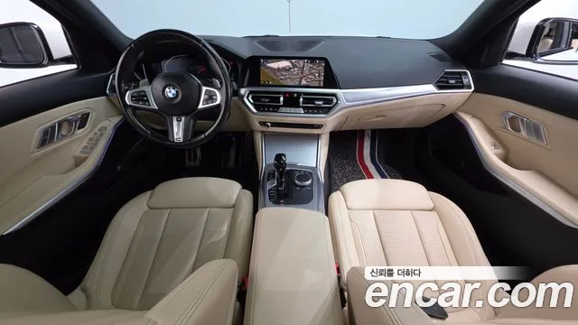 BMW 3 серия — интерьер