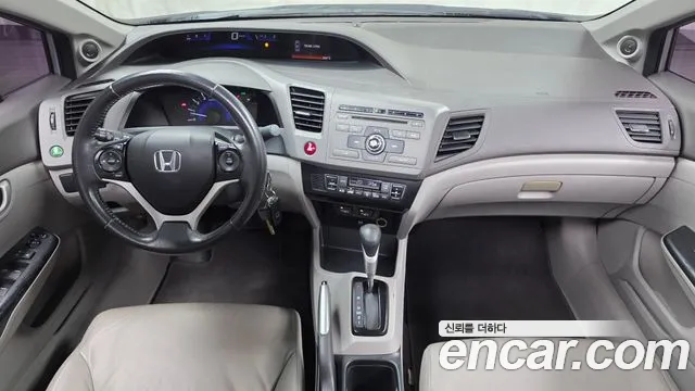 Honda Civic — интерьер