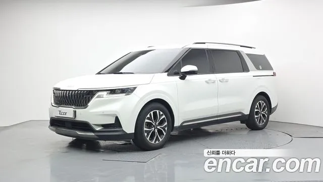 Kia Carnival — экстерьер