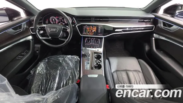Audi A6 — интерьер