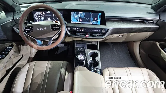 Kia K8 — интерьер