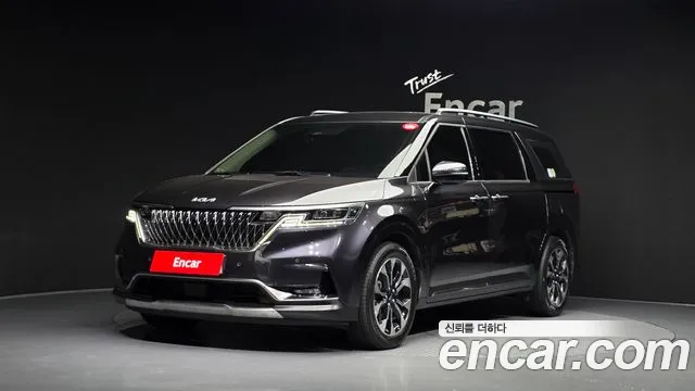Kia Carnival — экстерьер