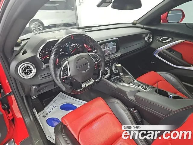 Chevrolet Korea Camaro — интерьер