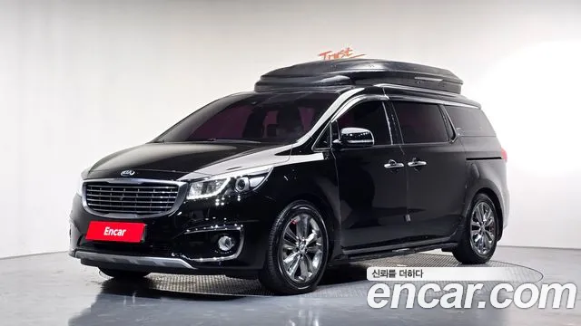 Kia Carnival — экстерьер